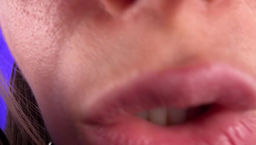 Busy B ASMR - 27 March 2026 - New Exclusive - Raven Lens Licking & Kisses