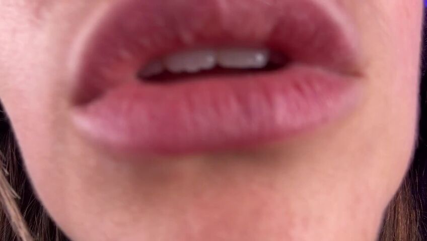 Busy B ASMR - 27 March 2026 - New Exclusive - Raven Lens Licking & Kisses