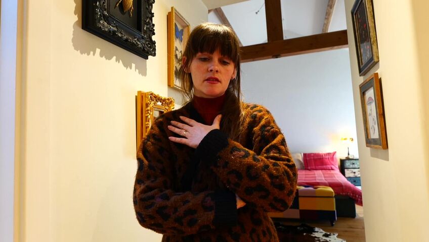 Sydney Harwin- FOREVER BETWEEN US