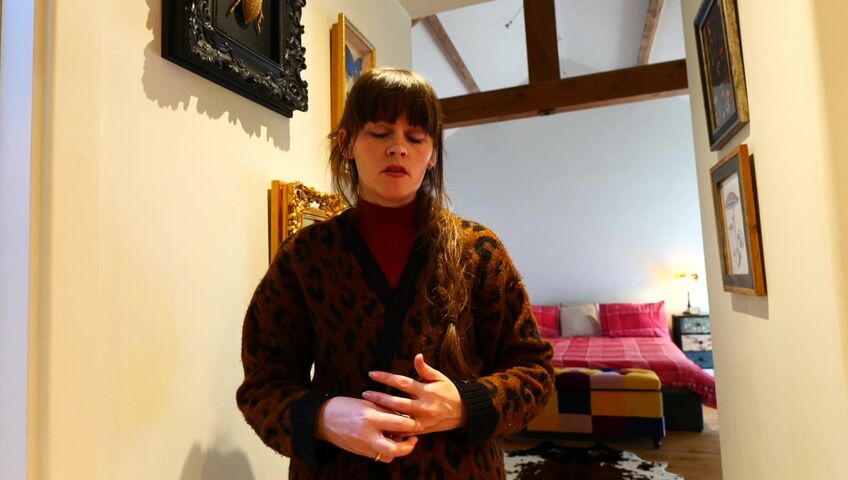 Sydney Harwin- FOREVER BETWEEN US