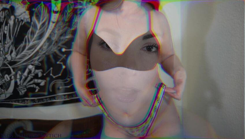 Miss Malorie Switch - Stroke Stroke Stroke