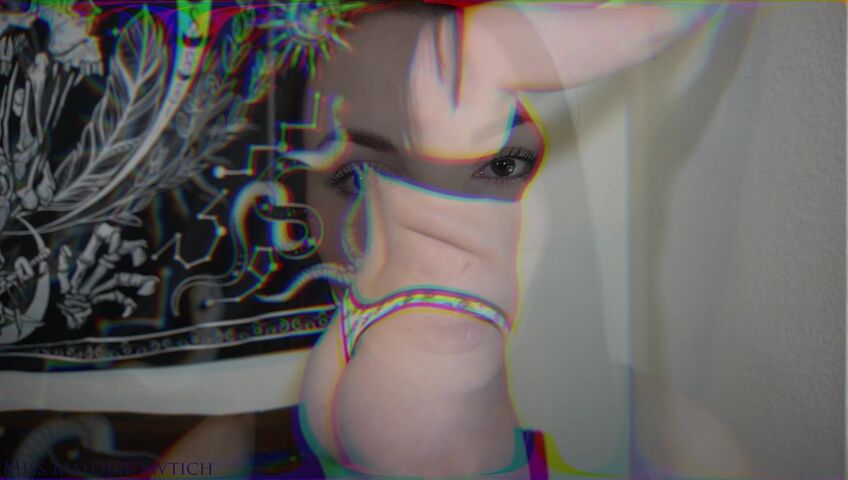 Miss Malorie Switch - Stroke Stroke Stroke