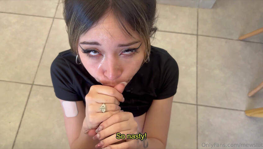 MewSlut - My HOT Neighbor