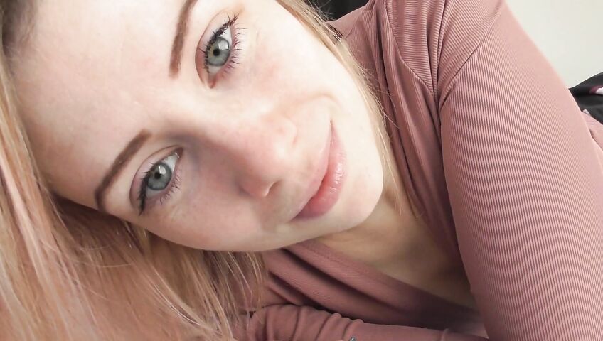 Jodie Marie ASMR - Helping you jerk off with some JOI