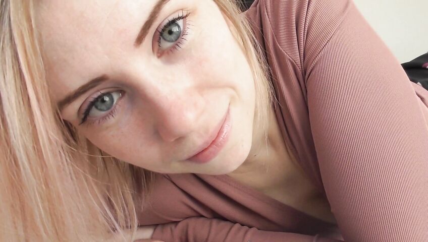 Jodie Marie ASMR - Helping you jerk off with some JOI