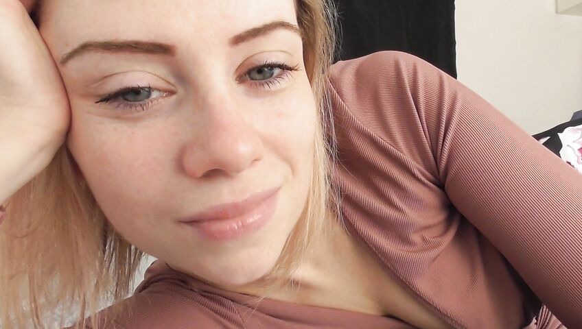 Jodie Marie ASMR - Helping you jerk off with some JOI