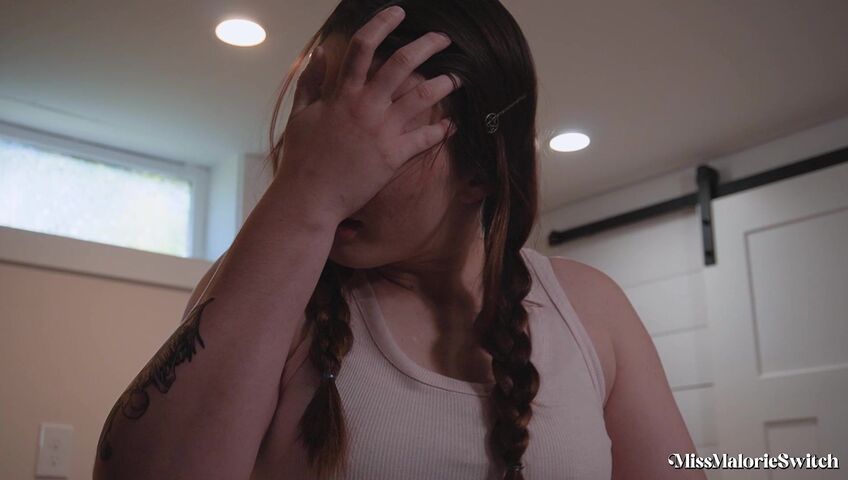 Miss Malorie Switch - Don't Tell StepDad About StepSister's New Tattoo Part 1