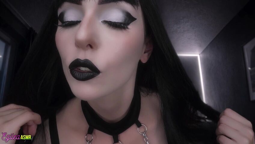 Egilea ASMR - 29 March 2026 - [EXCLUSIVE VIDEO] Your Goth Girlfriend Puts You to Sleep with Kisses