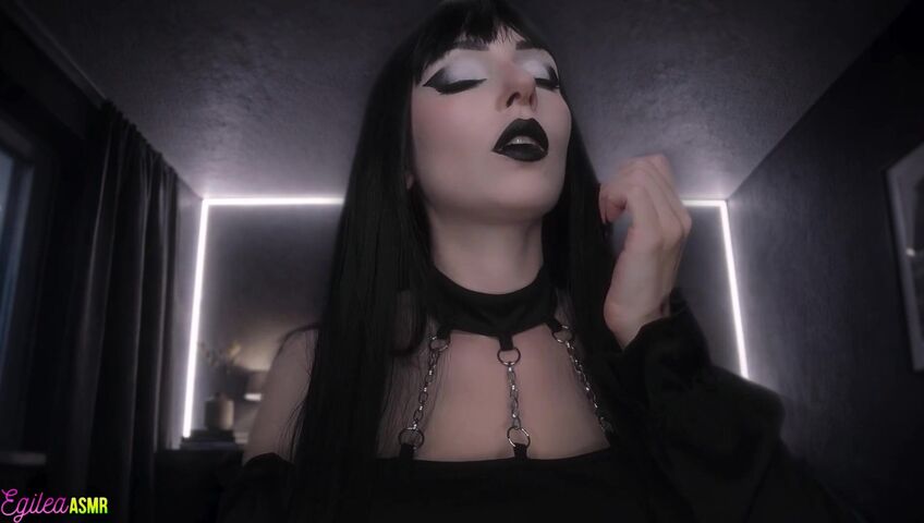 Egilea ASMR - 29 March 2026 - [EXCLUSIVE VIDEO] Your Goth Girlfriend Puts You to Sleep with Kisses