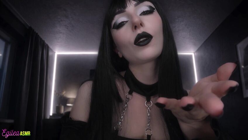 Egilea ASMR - 29 March 2026 - [EXCLUSIVE VIDEO] Your Goth Girlfriend Puts You to Sleep with Kisses