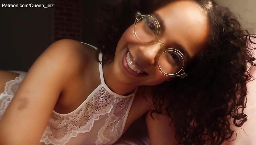 Jelzy ASMR - Waking up next to you