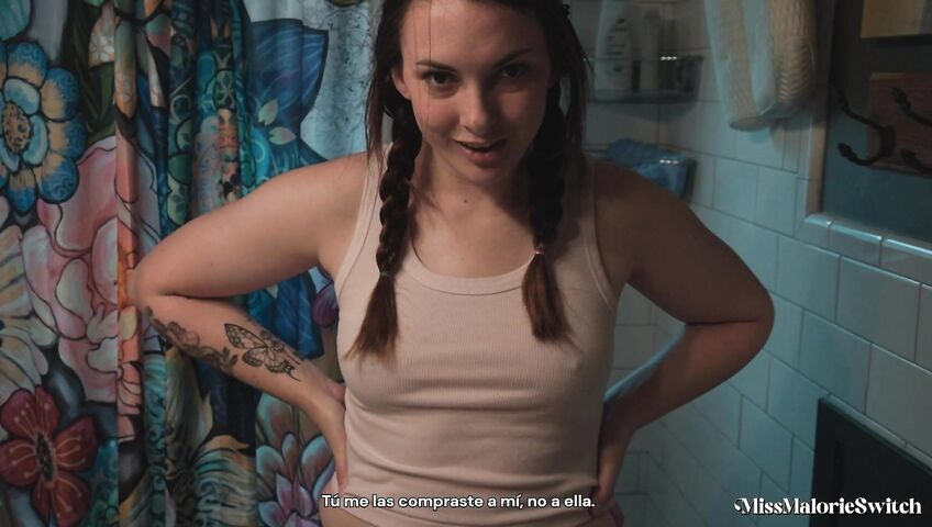 Miss Malorie Switch El castigo de su padrastro a la hijastra mayor