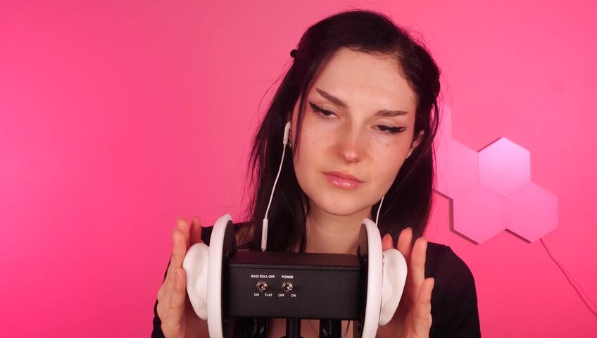 Busy B ASMR - 2 April 2026 - Ear Massage With & Without Gloves