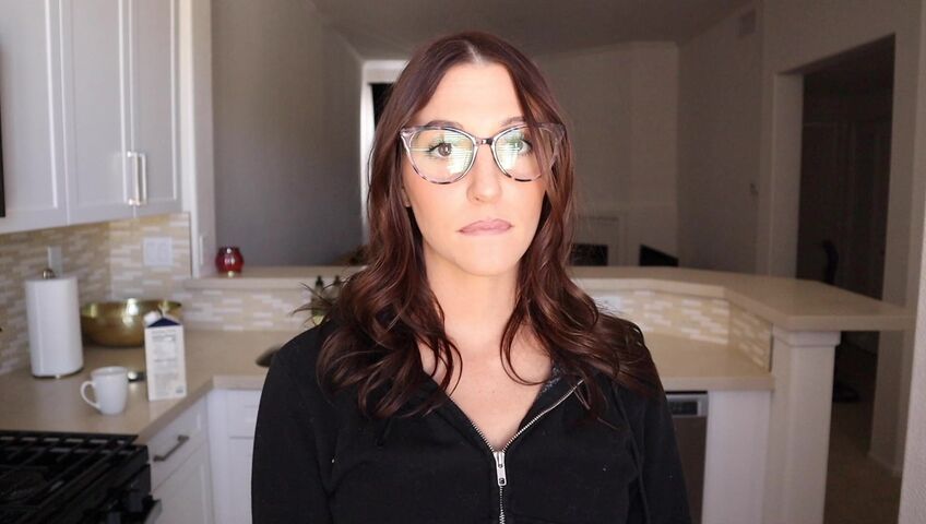 Tatum Christine - Seducing My Moms New Boyfriend - BBC