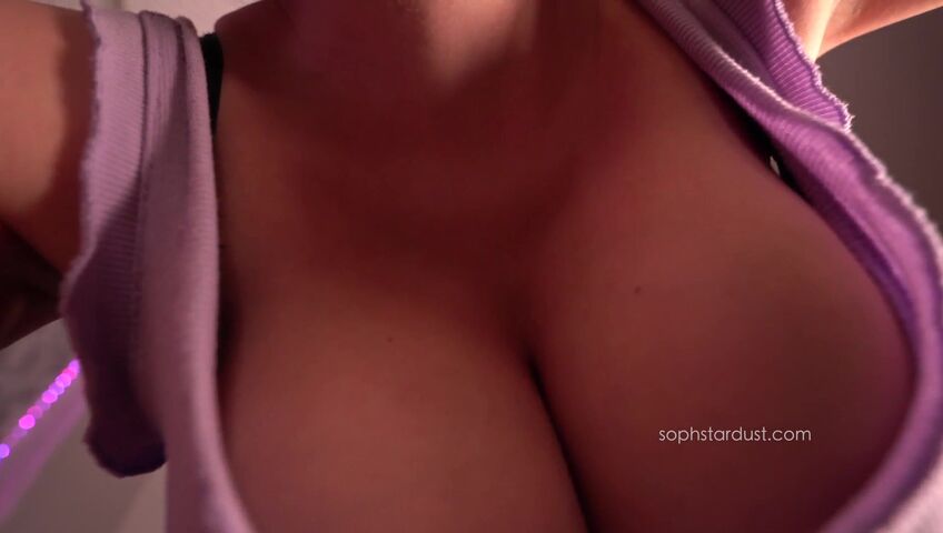 Soph Stardust ASMR - 4 April 2026 - Personal Attention, Face Touching, Massage, Hairplay German