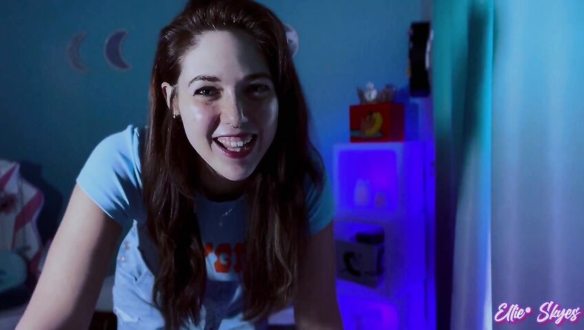 Ellie Skyes – Your Student The Tease