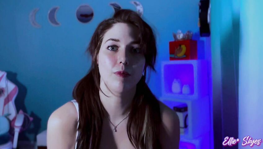 Ellie Skyes – Your Student The Tease