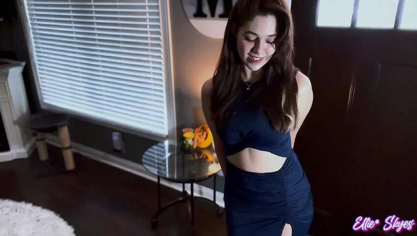 Ellie Skyes – Your Student The Tease