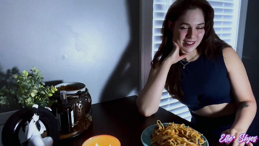 Ellie Skyes – Your Student The Tease