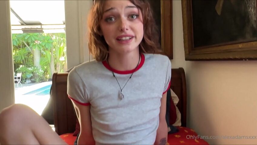 Roleplay with Petite and Extremely Horny - Shrooms_q