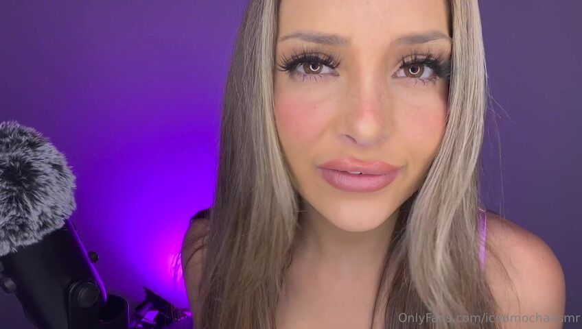 Iced Mocha ASMR - Trying out my HUGE new toy and struggling to get it in