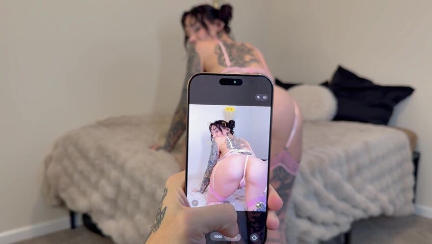 Too Twisted Taboo - Step-Bro Helps Step-Sis With Her Content Photoshoot | ManyVids Leak