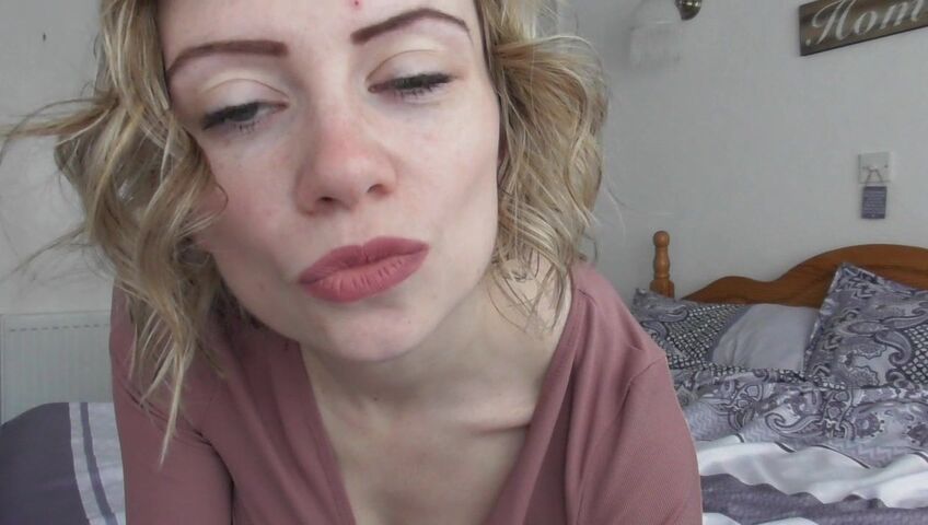 Jodie Marie ASMR - GF Roleplay | After Work