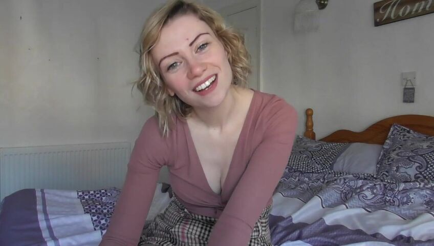 Jodie Marie ASMR - GF Roleplay | After Work