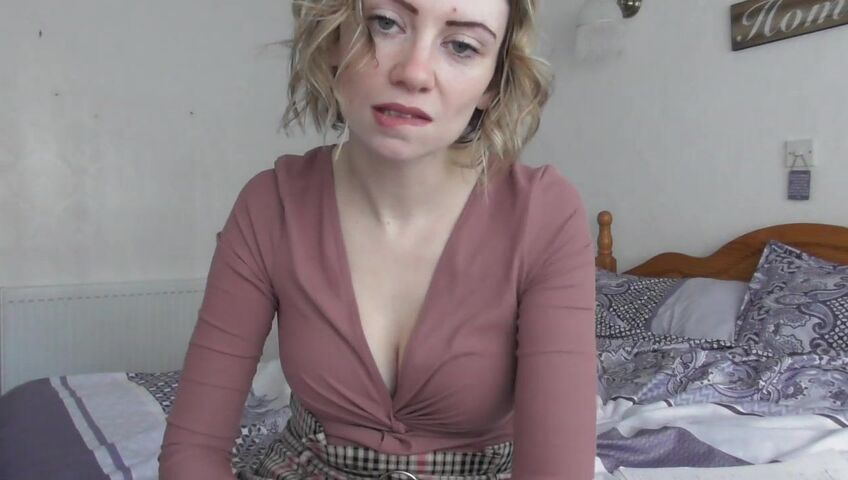 Jodie Marie ASMR - GF Roleplay | After Work