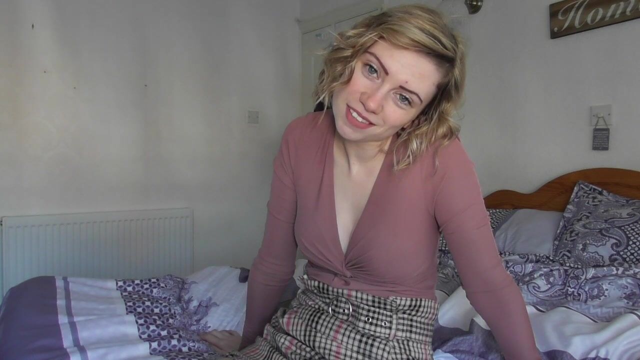 Jodie Marie ASMR - GF Roleplay | After Work