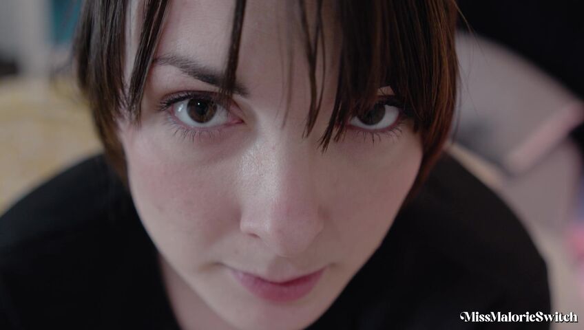 Miss Malorie Switch - EASTER SPECIAL: StepDaughter Edition Manyvid Leak