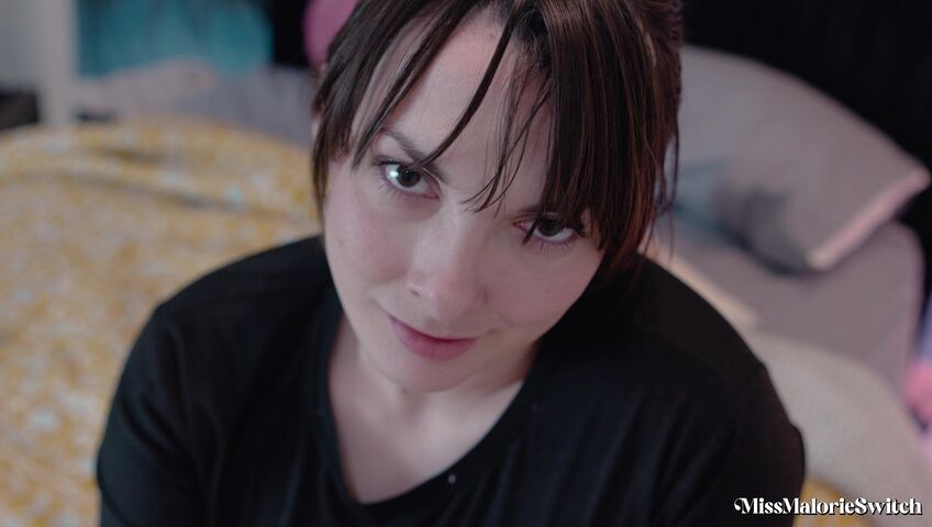 Miss Malorie Switch - EASTER SPECIAL: StepDaughter Edition Manyvid Leak