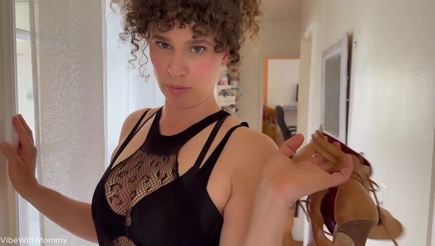 VibeWithMommy - Failed Date Stepmom Squirts All Over Her Stepson’s Cock Then Takes a Huge Anal Creampie​