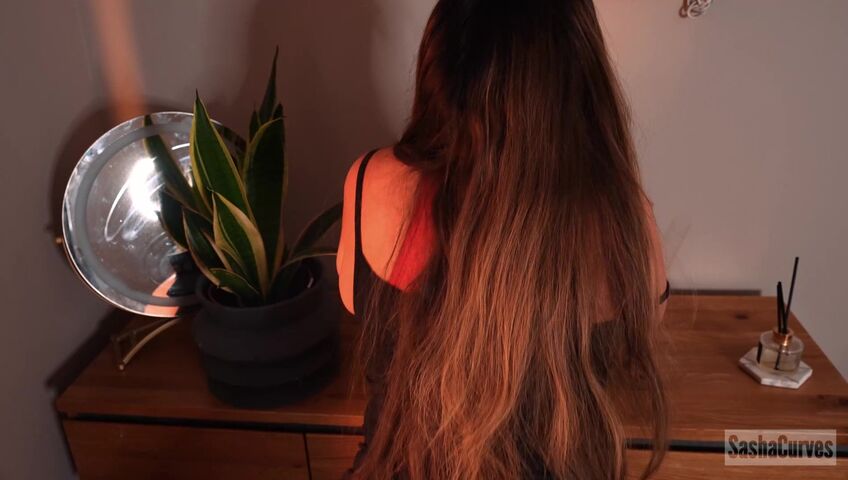 Sasha Curves - You're Not Quitting Mommy