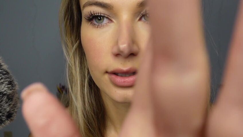 Sabrina Vaz - ASMR Wet Spit Paint on Your Naked Body