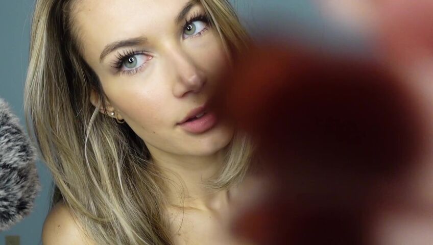 Sabrina Vaz - ASMR Wet Spit Paint on Your Naked Body