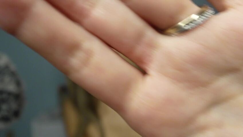 Sabrina Vaz - ASMR Wet Spit Paint on Your Naked Body