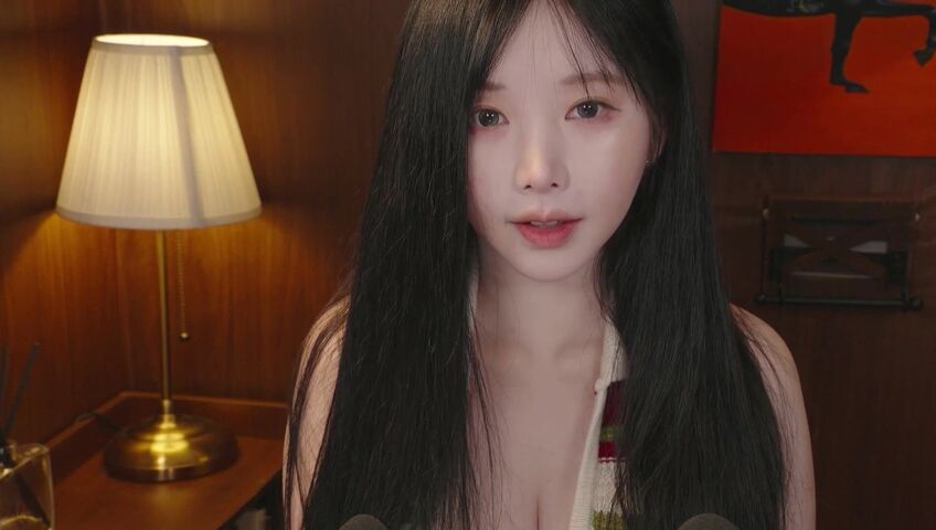 ASMR Yoon Ying - 13 April 2026 - ASMR 수상한 승마샵 RP 장비와 레슨