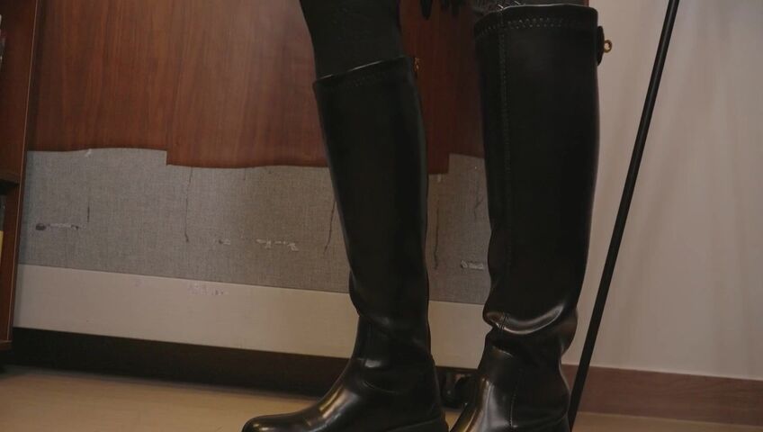 ASMR Yoon Ying - 13 April 2026 - ASMR 수상한 승마샵 RP 장비와 레슨