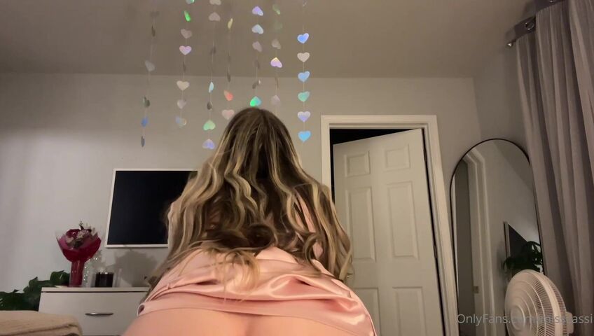 Miss Cassi ASMR - 26 Feb 2026 - Massage ASMR Shirt Scratching Sounds Oil Sounds OnlyFans Leak