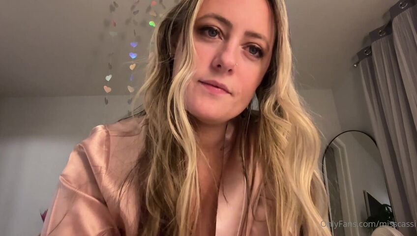 Miss Cassi ASMR - 26 Feb 2026 - Massage ASMR Shirt Scratching Sounds Oil Sounds OnlyFans Leak