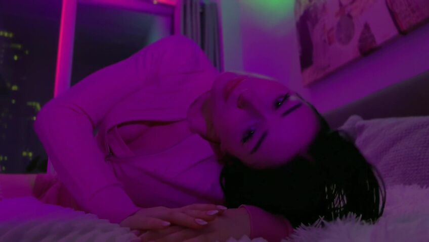 The MashaKata - ASMR Cozy In Bed