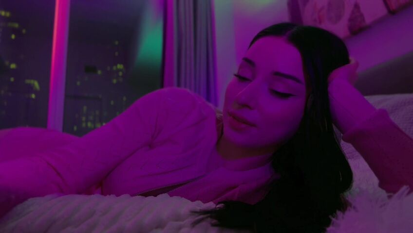 The MashaKata - ASMR Cozy In Bed