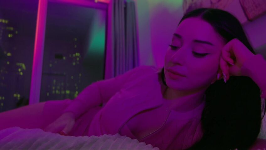 The MashaKata - ASMR Cozy In Bed