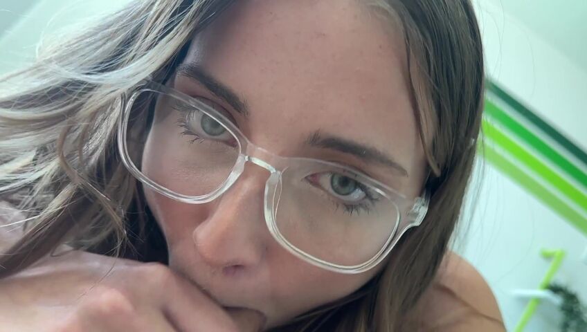 Sisters First Sex Tape ~ Macy Meadows