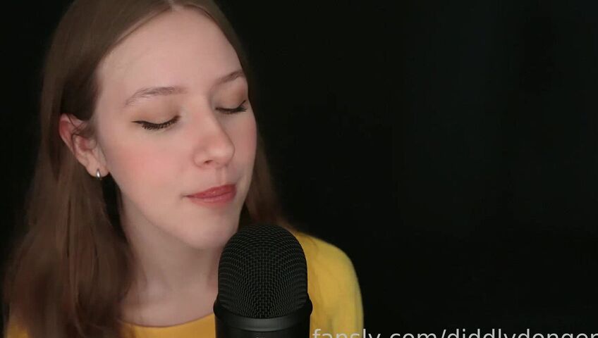 Diddly ASMR - 25 March 2026 - Rub one out for me quickly??  pleeeeease?