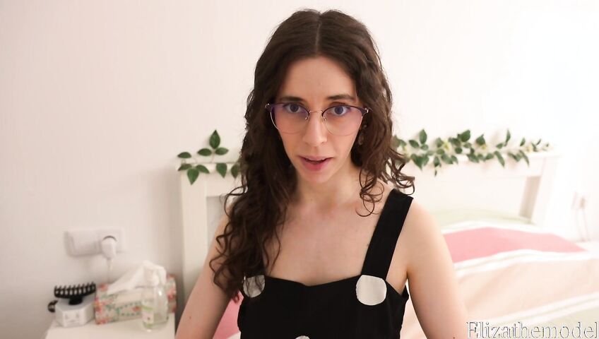 ElizaTheModel - Mommy impressed with your cock