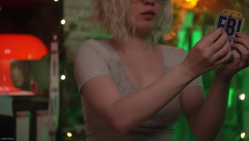 Mood ASMR - 21 April 2026 - ASMR How quickly will Grace's T-shirt get wet?