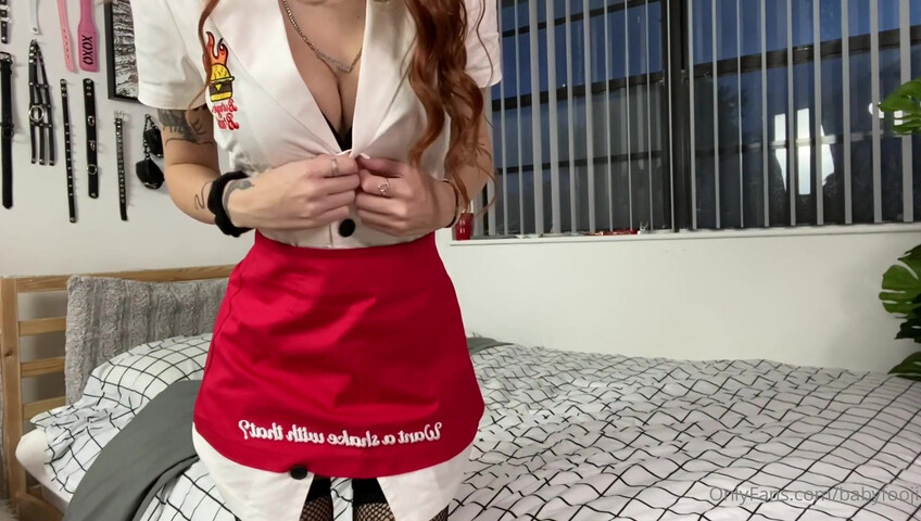 BabyFooji - Waitress Roleplay