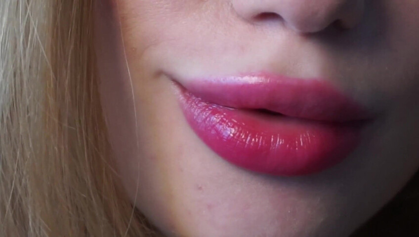 Babyheavanian - Lipstick Try on Close to Camera